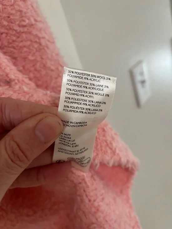 Free People Soft Pink Crew Neck Sweater NWOT - Picture 4 of 4